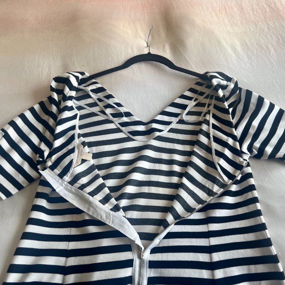 Banana Republic Dress Womens 12 Black White Stripe Summer Knit - Picture 4 of 6